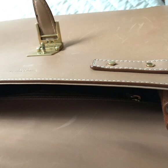 Saint Laurent Fermoir Smooth Calf Leather Handbag - Picture 5 of 12